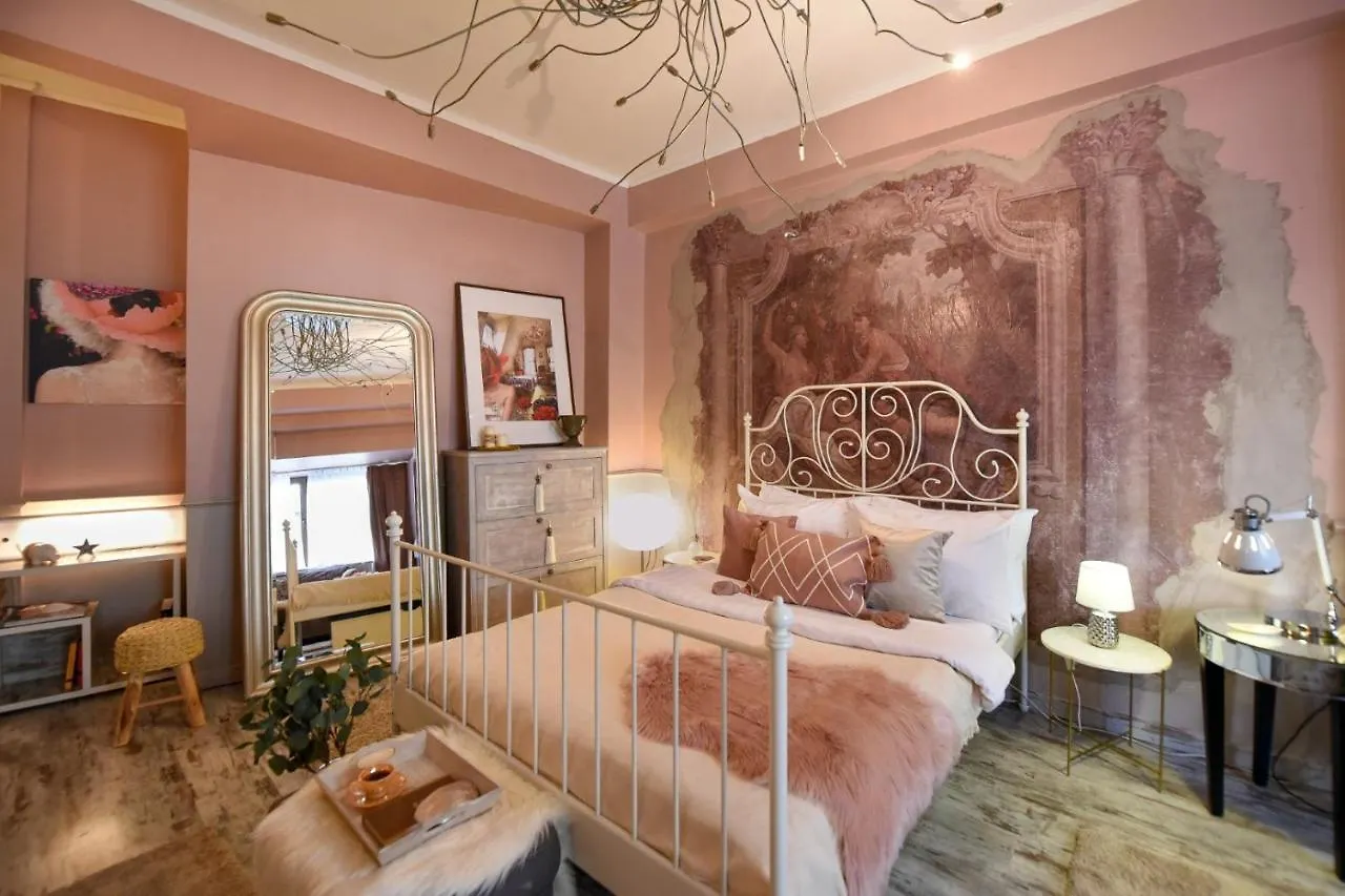 Apartament Purrfect & Dreamy - The Special Studio Bukareszt 0*,